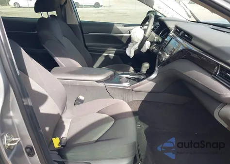 2020 Toyota Camry Le из США, поврежденный, VIN 4T1C11AK8LU878879